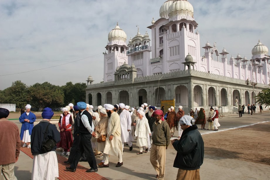 Remembering Yogi Bhajan's Final Journey